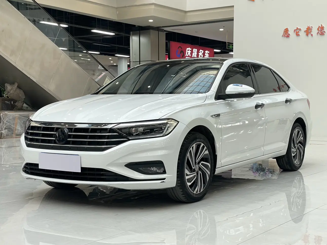 Volkswagen Sagitar