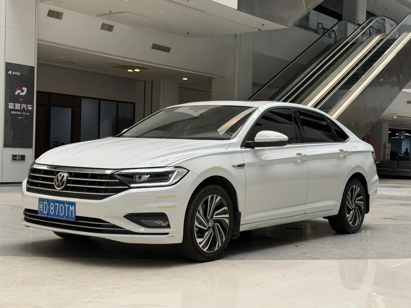 Volkswagen Sagitar