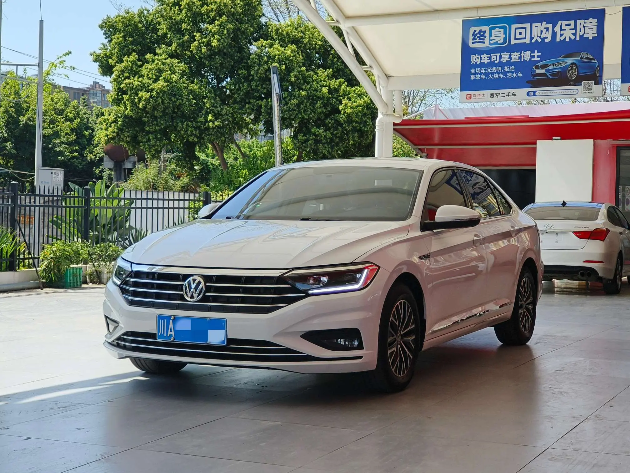 Volkswagen Sagitar