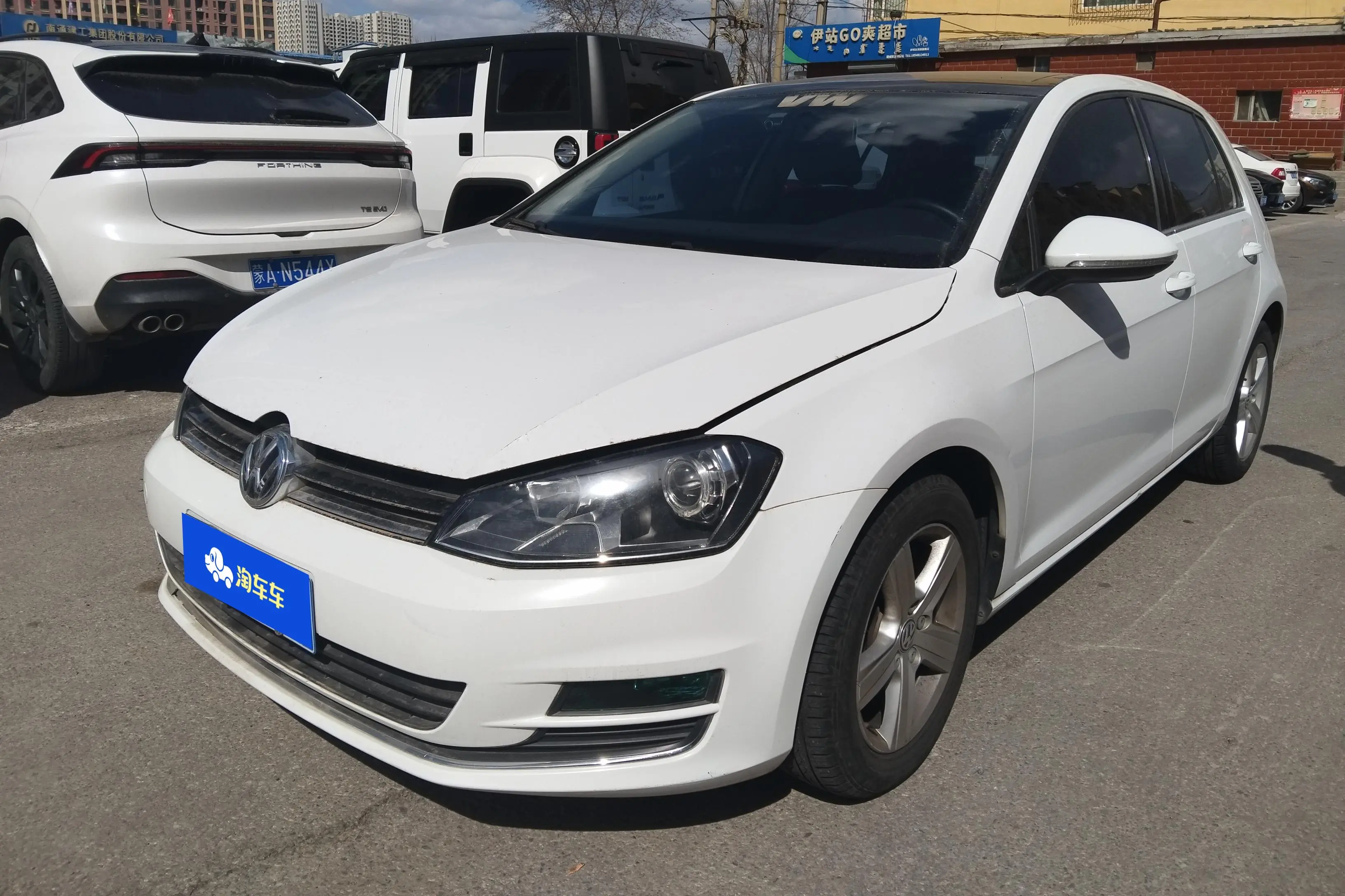 Volkswagen Golf