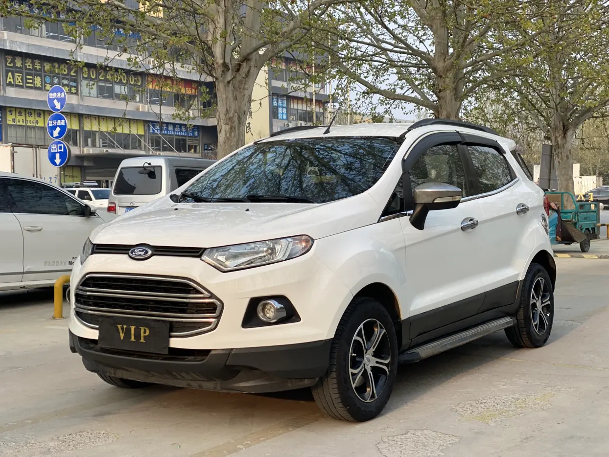 Ford Yibo