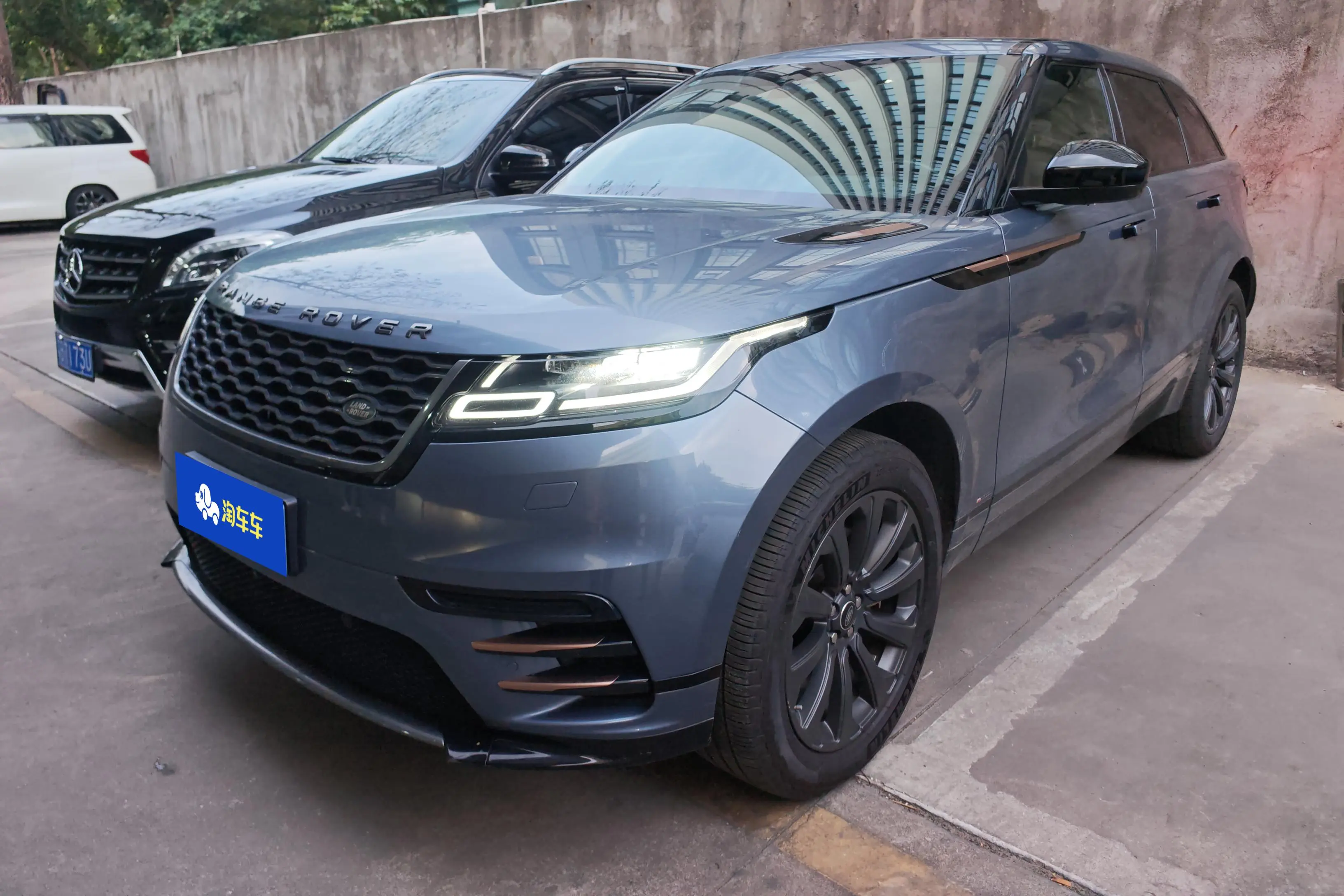 Land Rover Range Rover Velar
