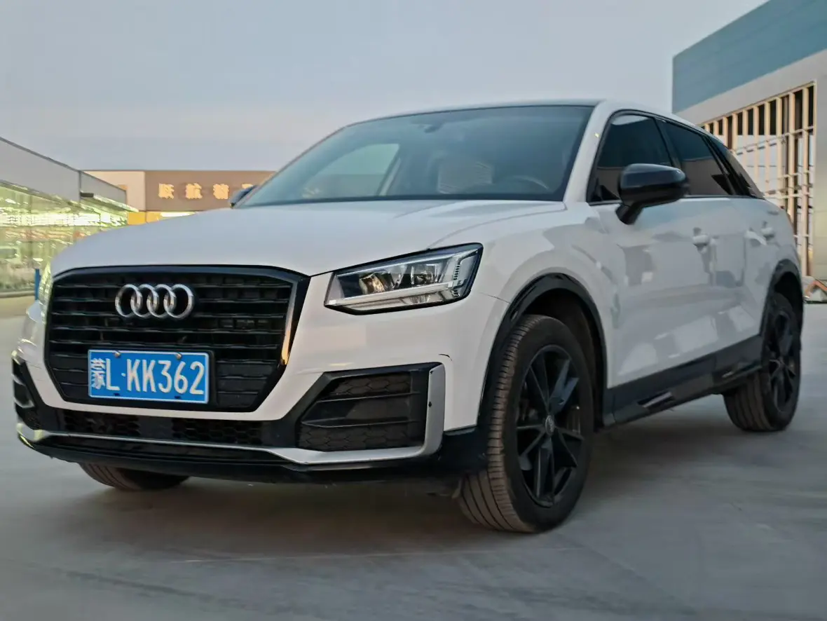 Audi Q2L