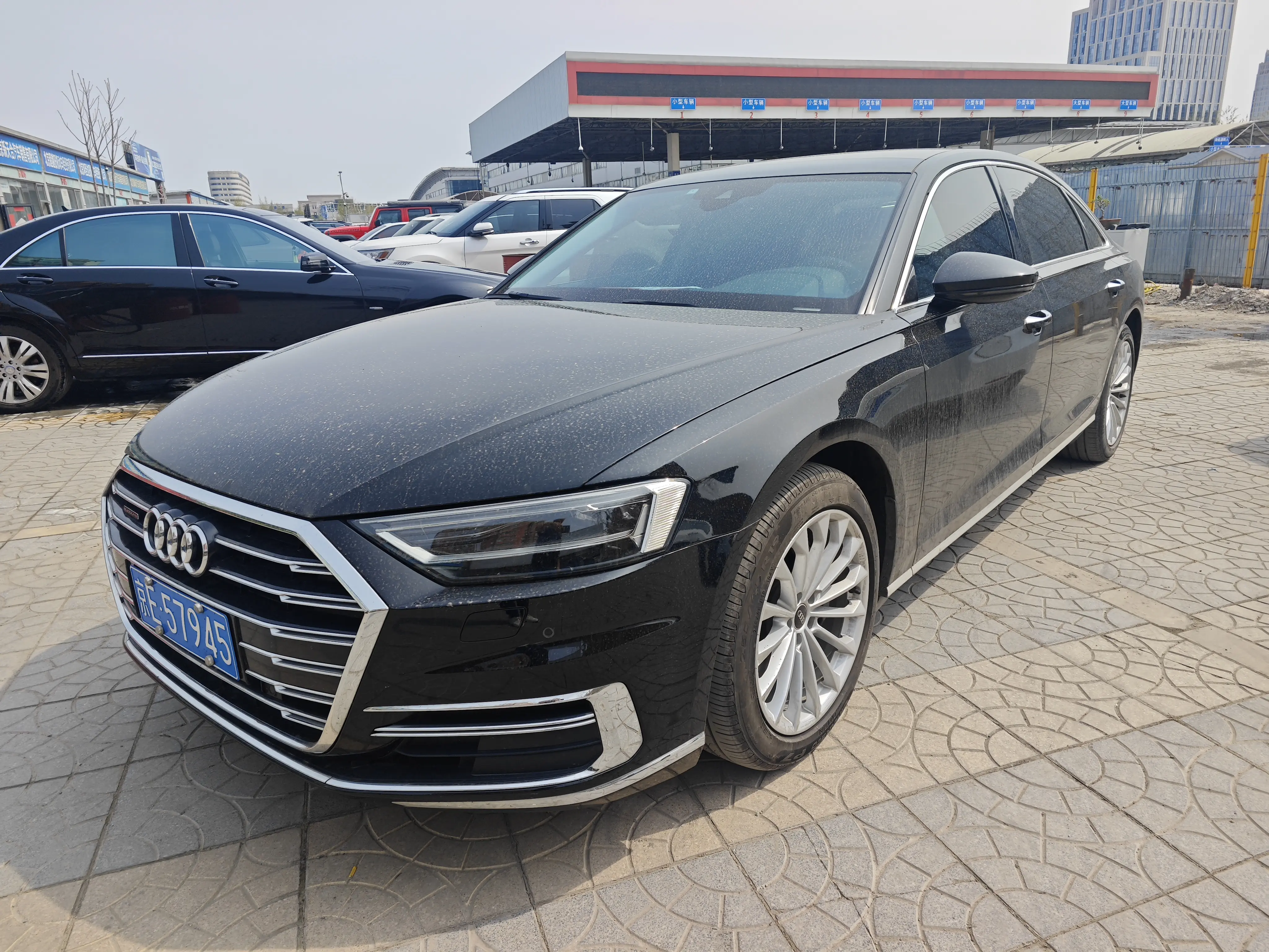 Audi A8
