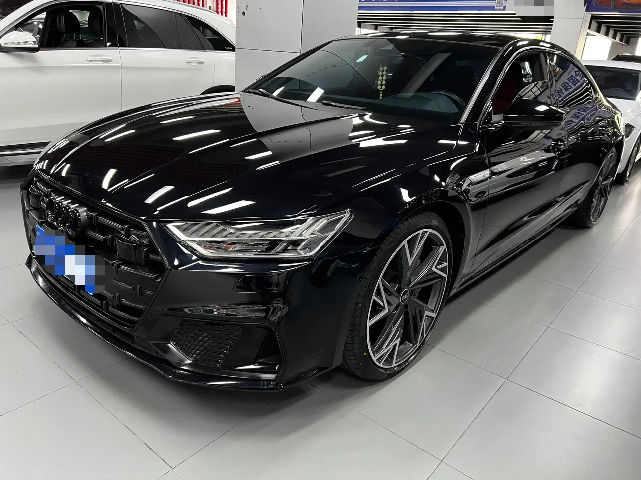 Audi A7L