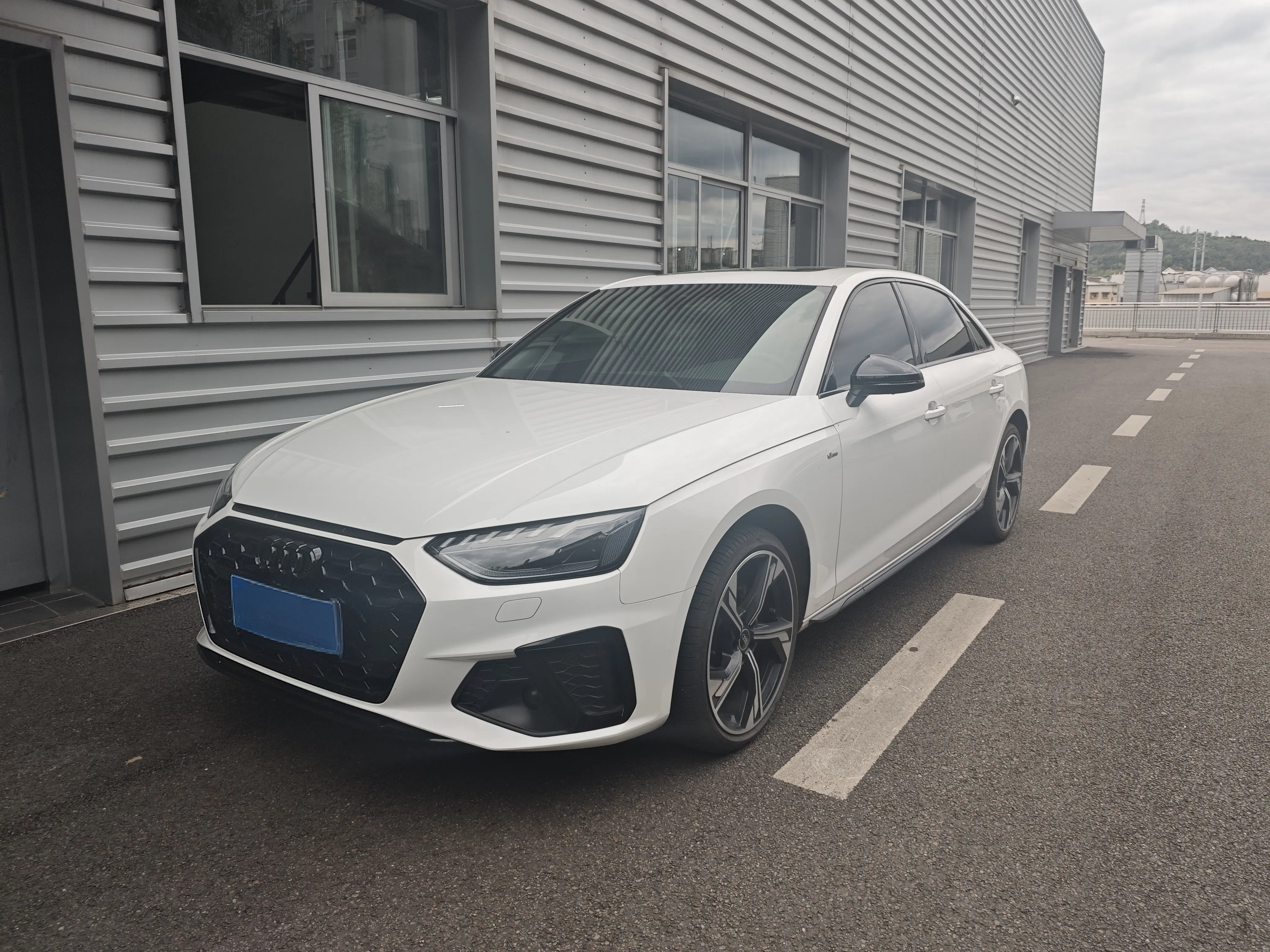 Audi A4L
