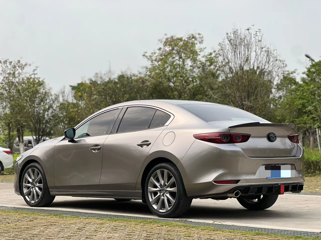 Mazda Axela