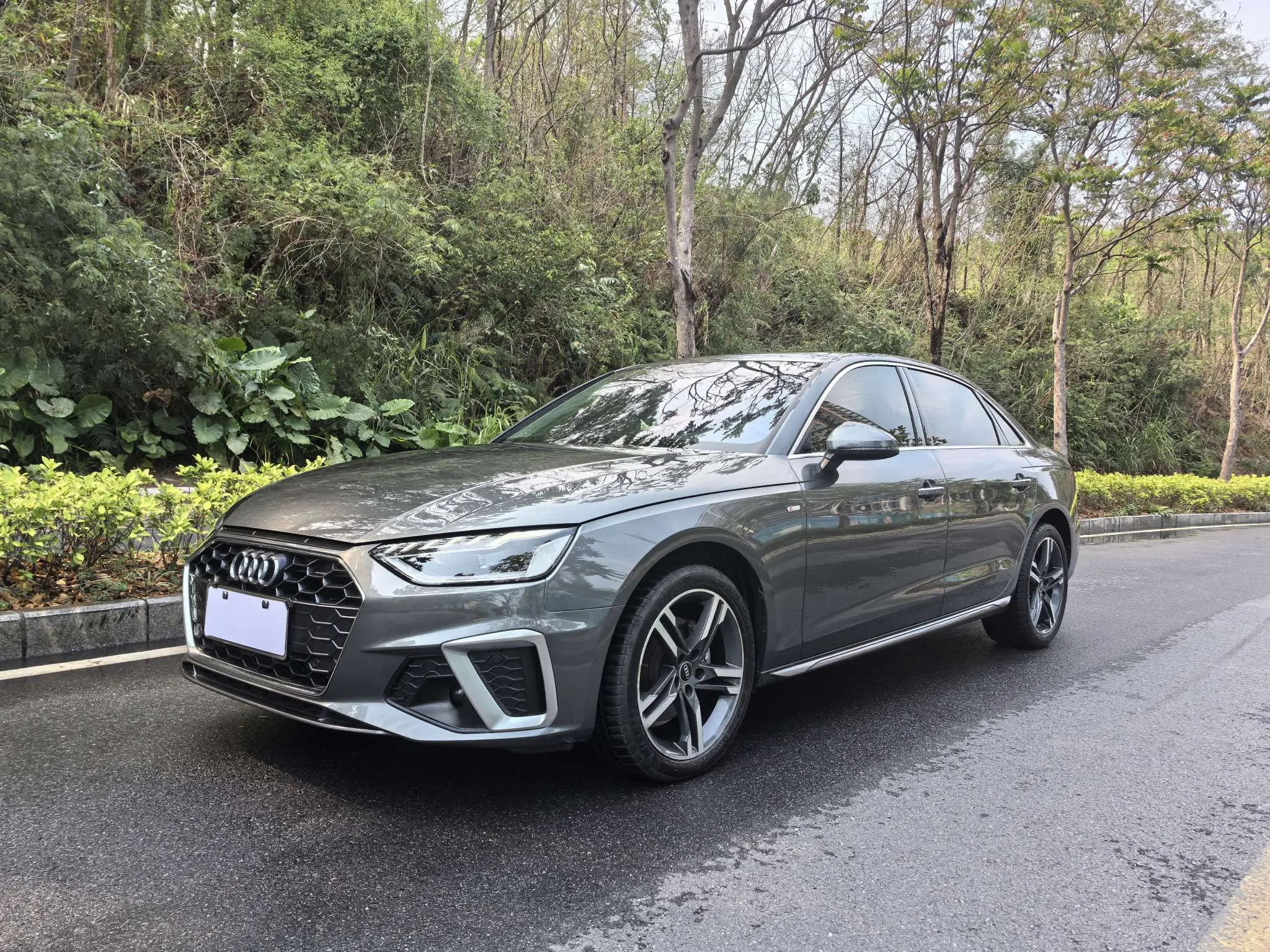 Audi A4L