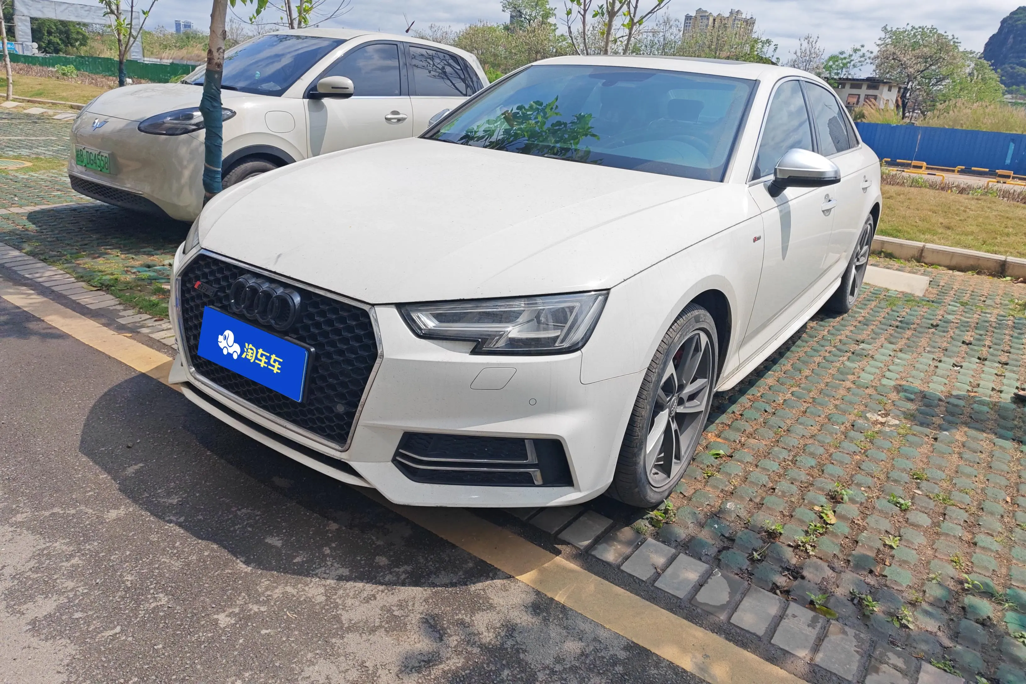 Audi A4L