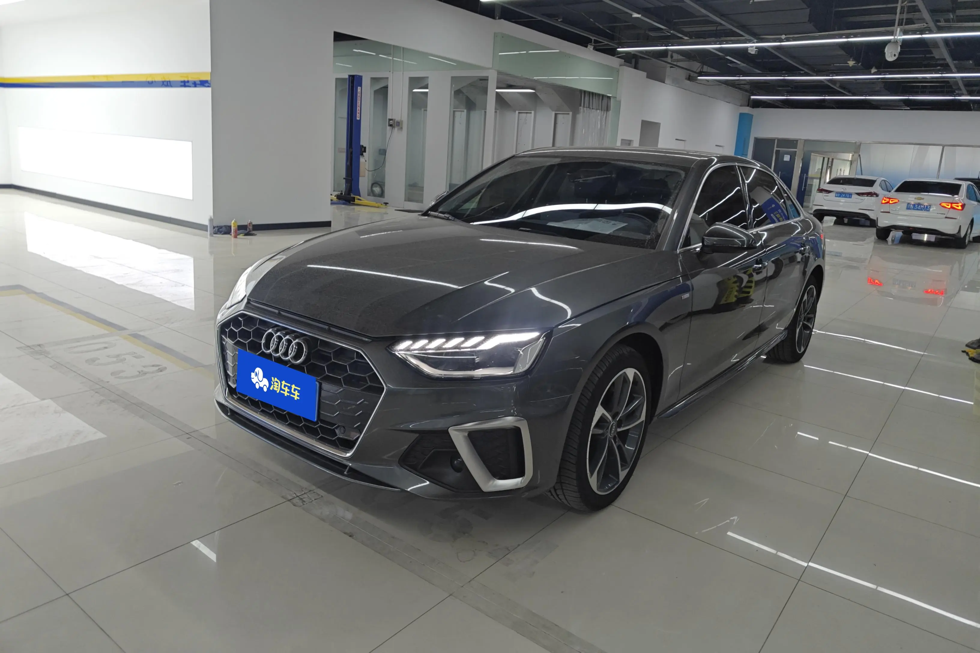 Audi A4L