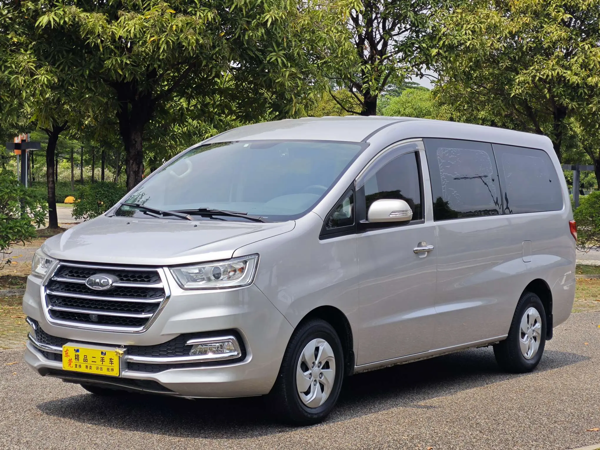 JAC Ruifeng M4