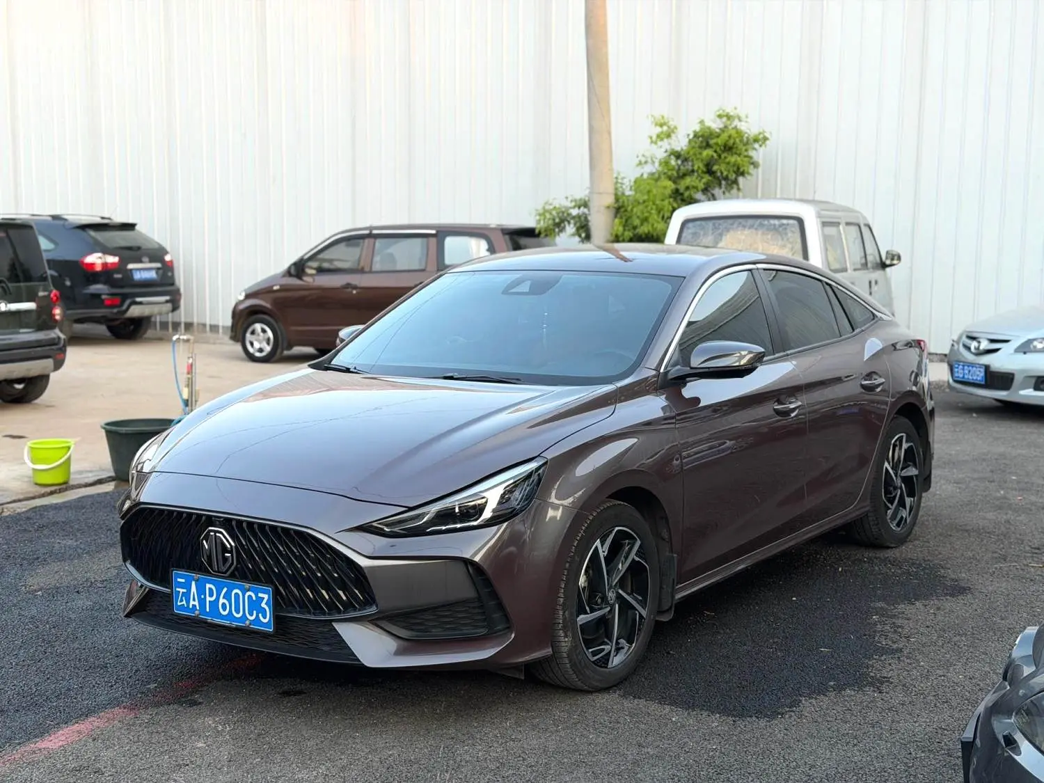MG 5