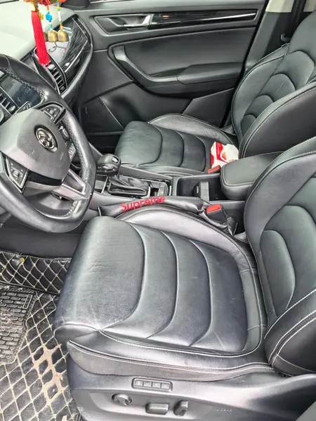 catalog-car-9