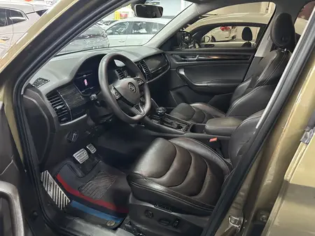 catalog-car-9