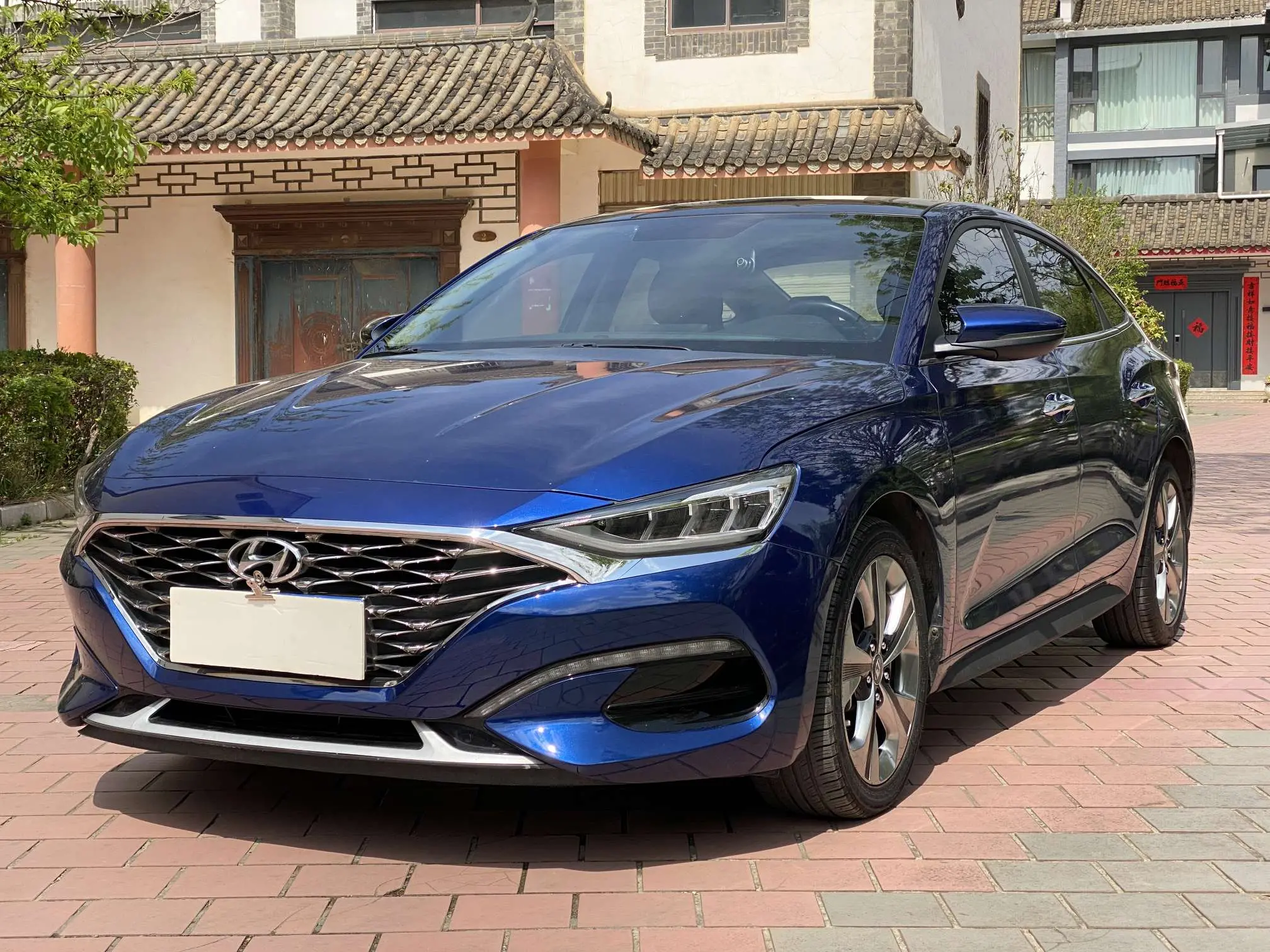 Hyundai Lafesta