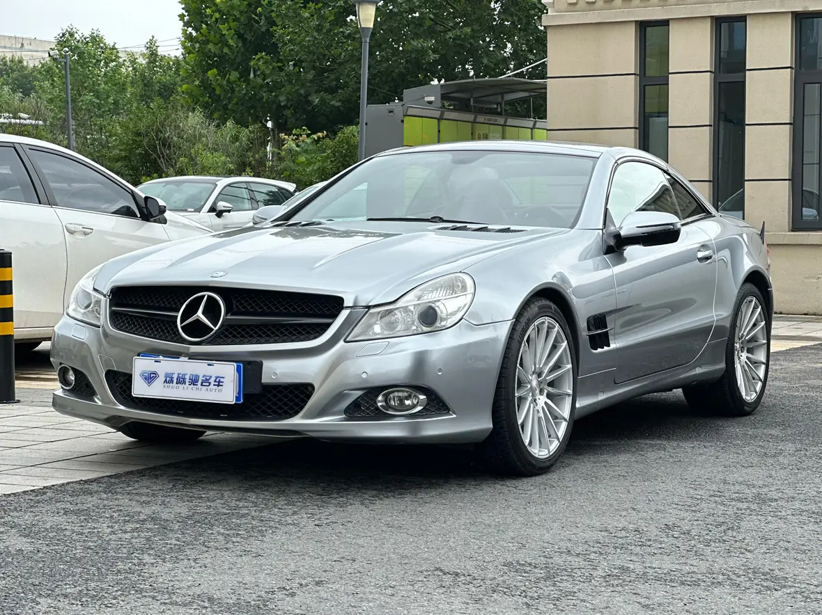 Mercedes-Benz SL Class