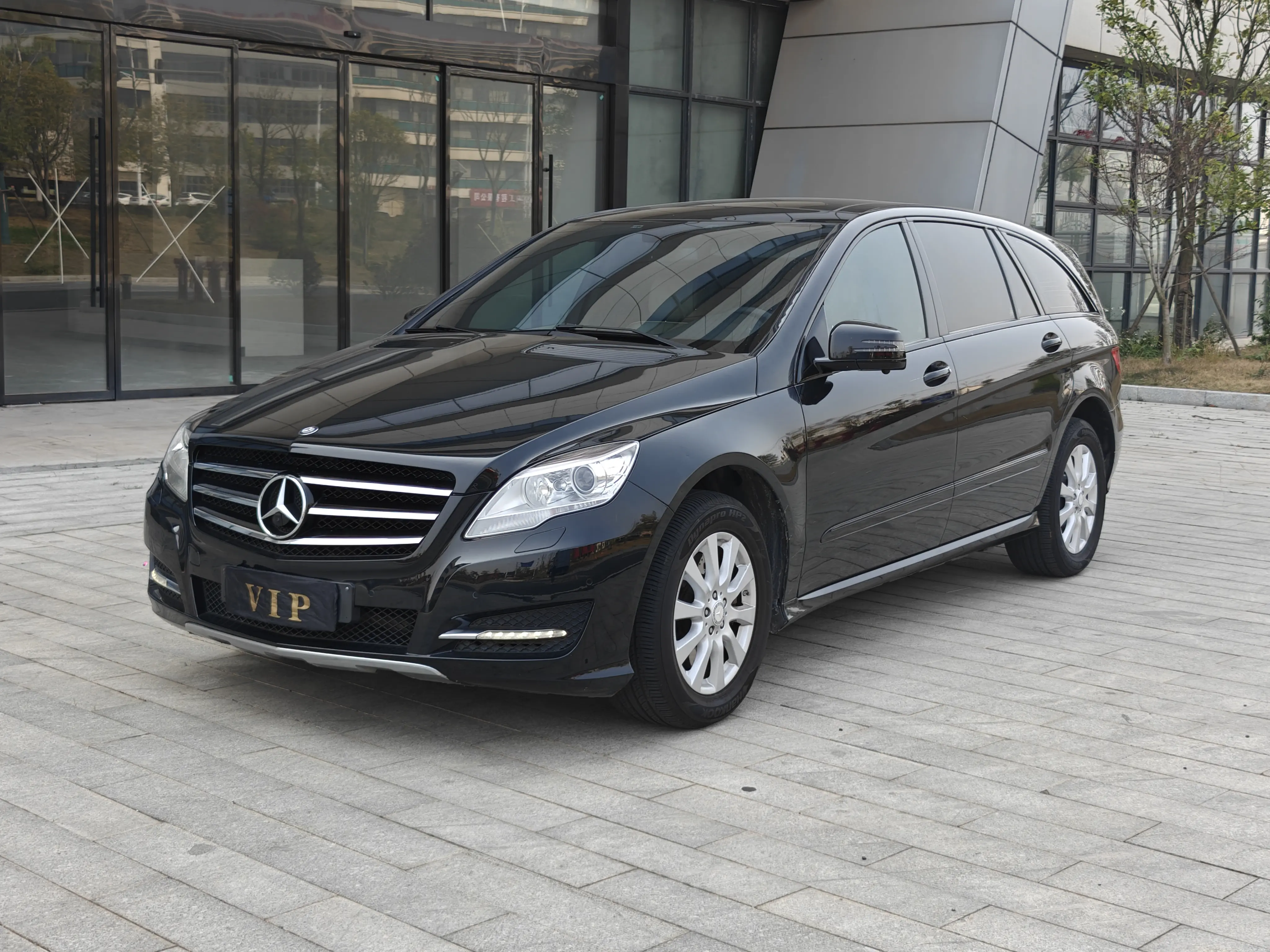 Mercedes-Benz R-Class