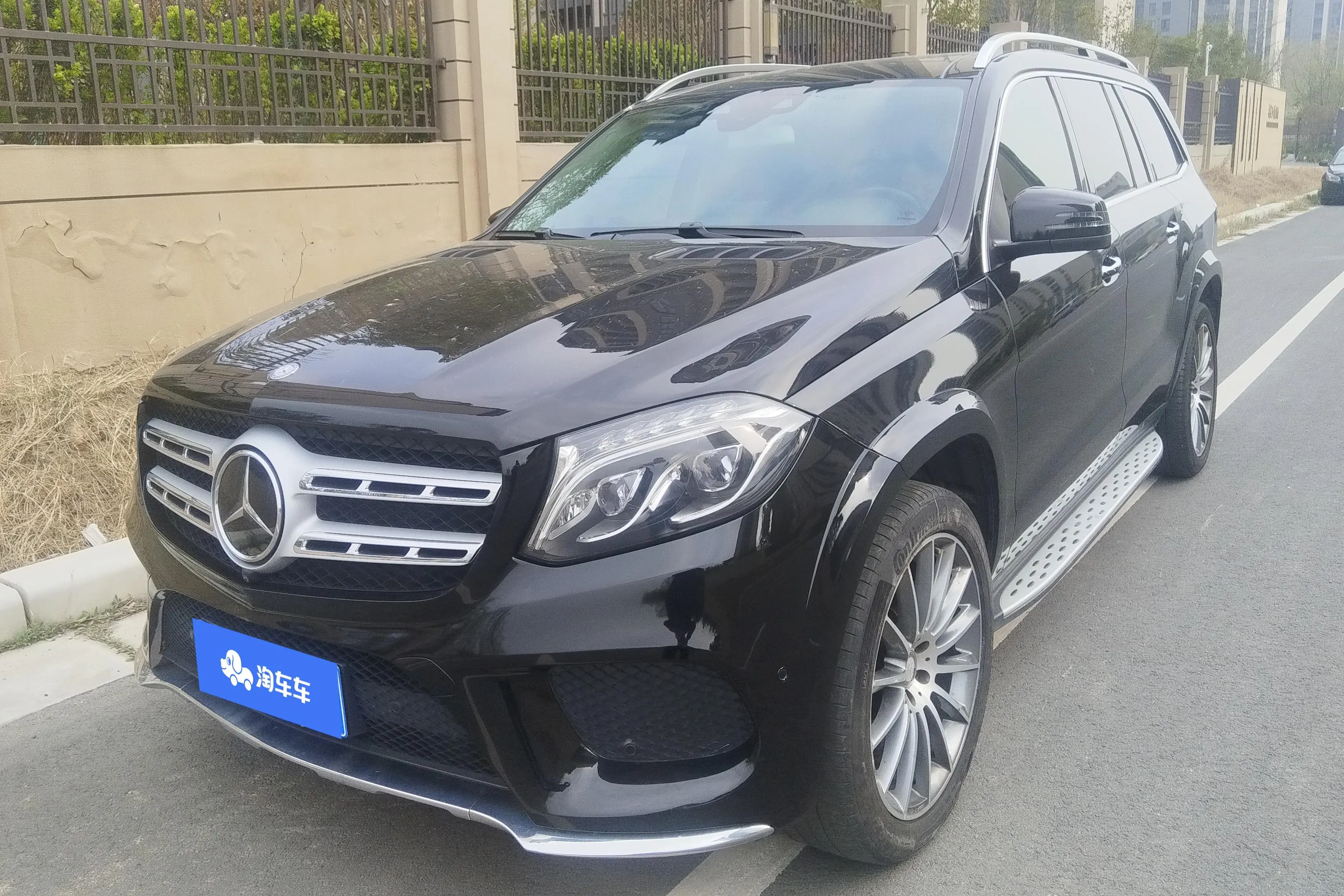 Mercedes-Benz Mercedes Benz GLS