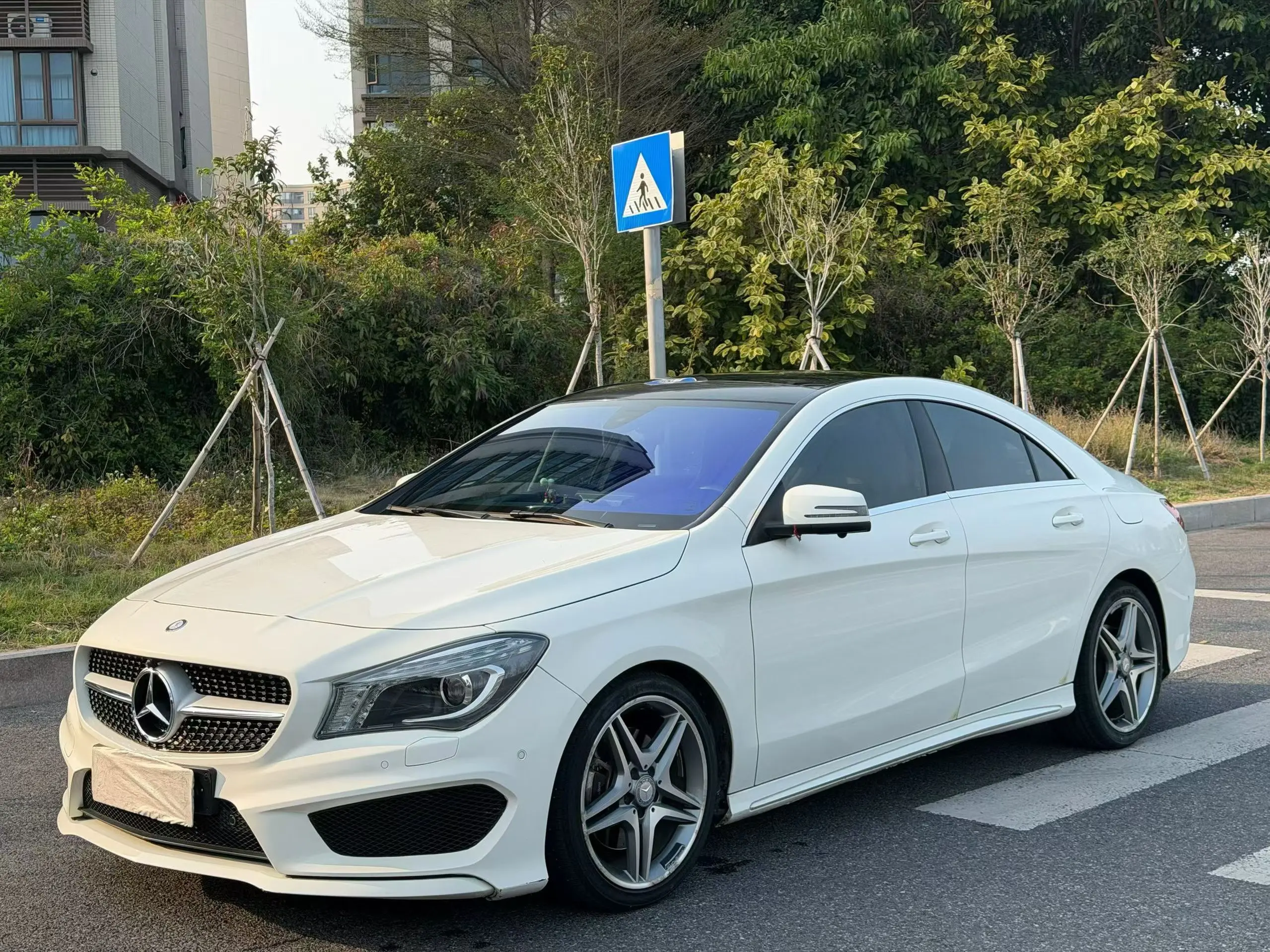 Mercedes-Benz CLA (Imported)