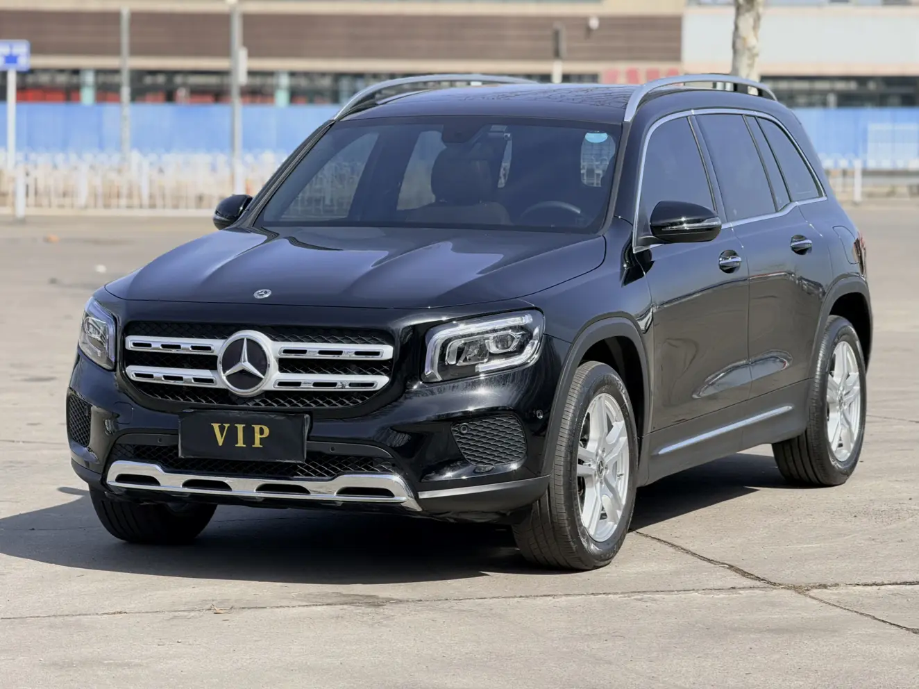 Mercedes-Benz GLB