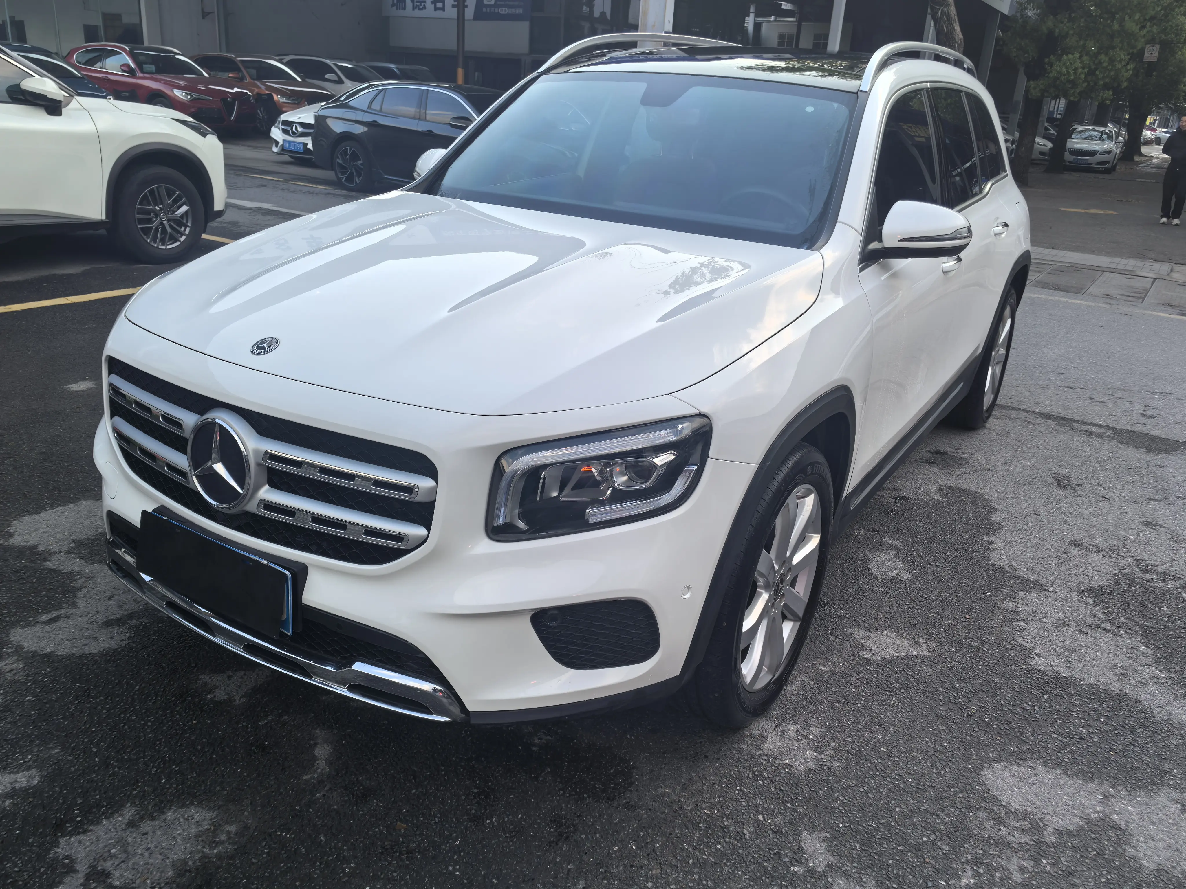 Mercedes-Benz GLB