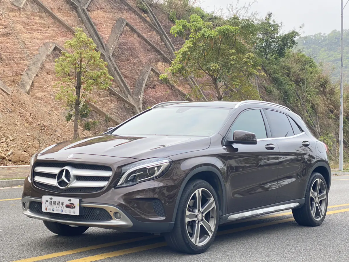 Mercedes-Benz GLA