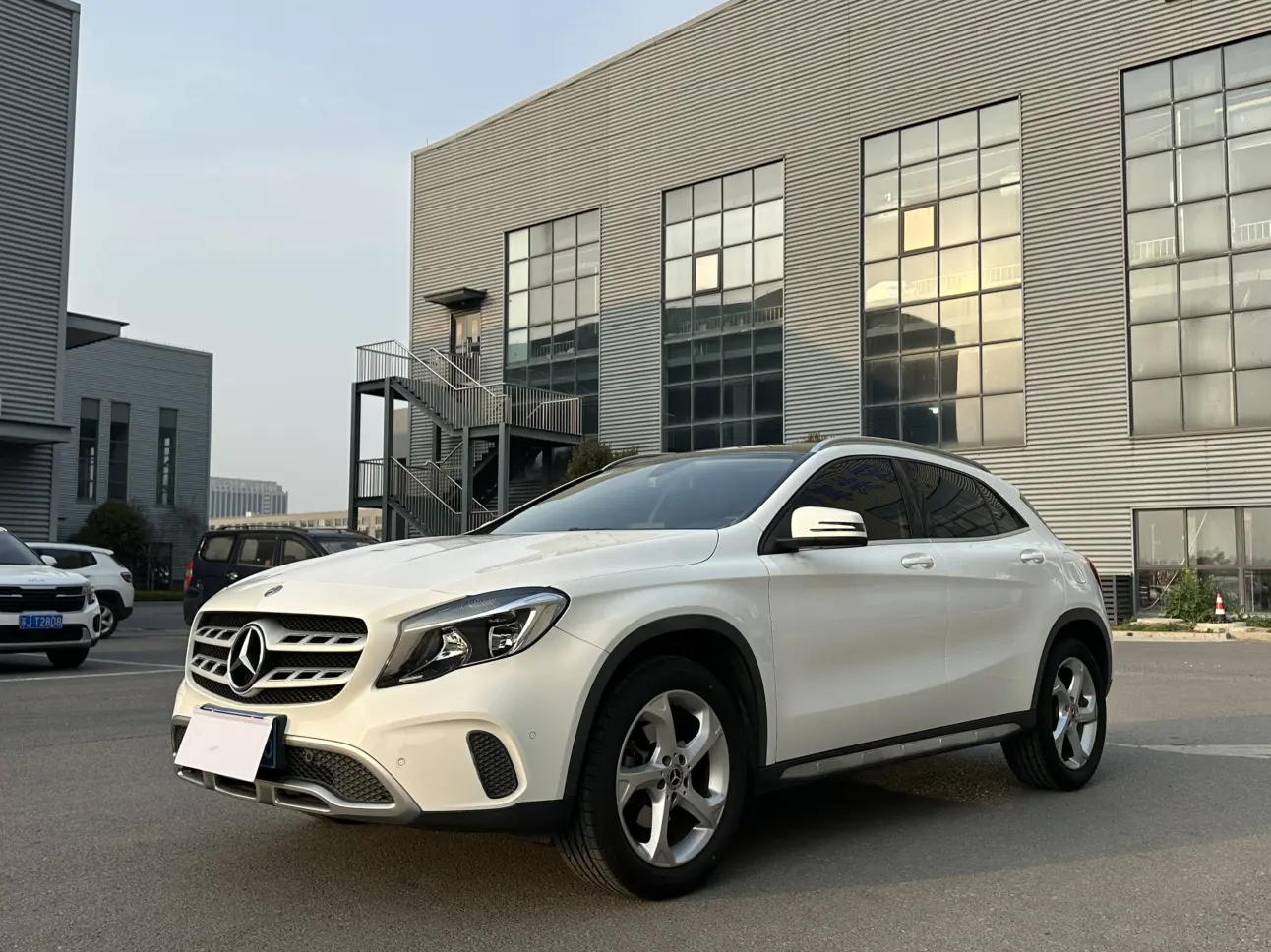 Mercedes-Benz GLA