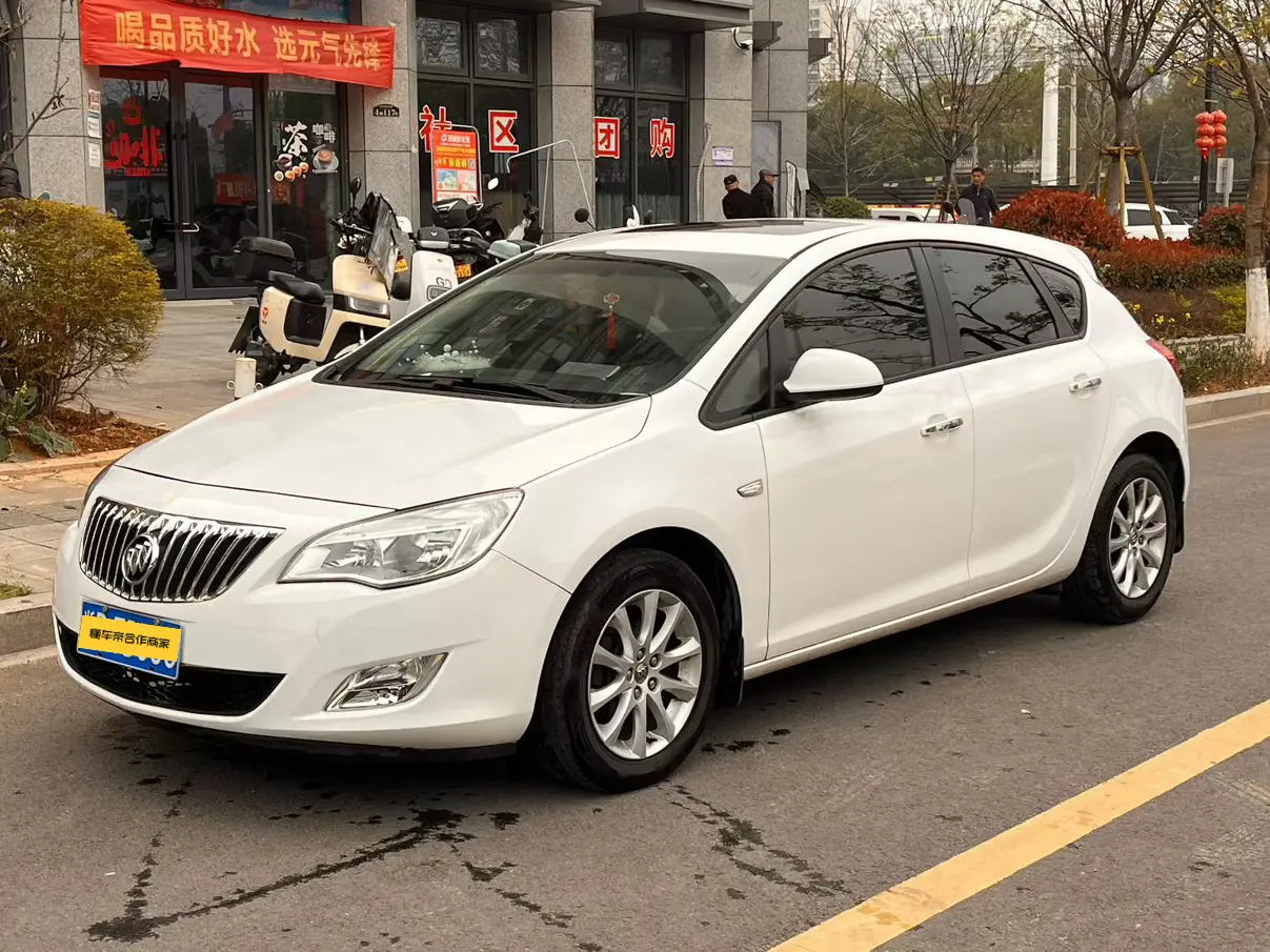 Buick Yinglang