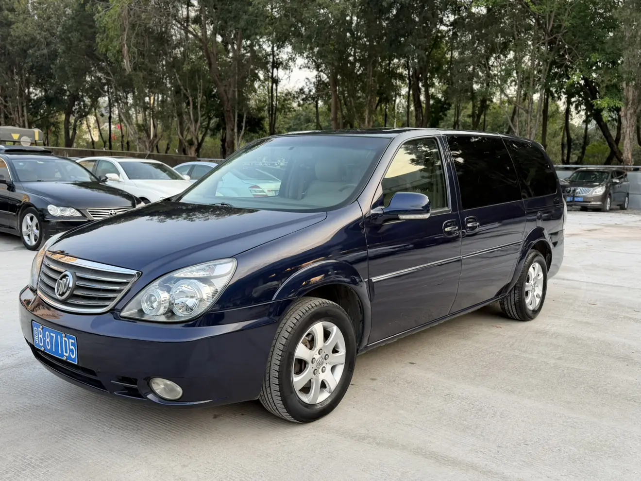 Buick GL8