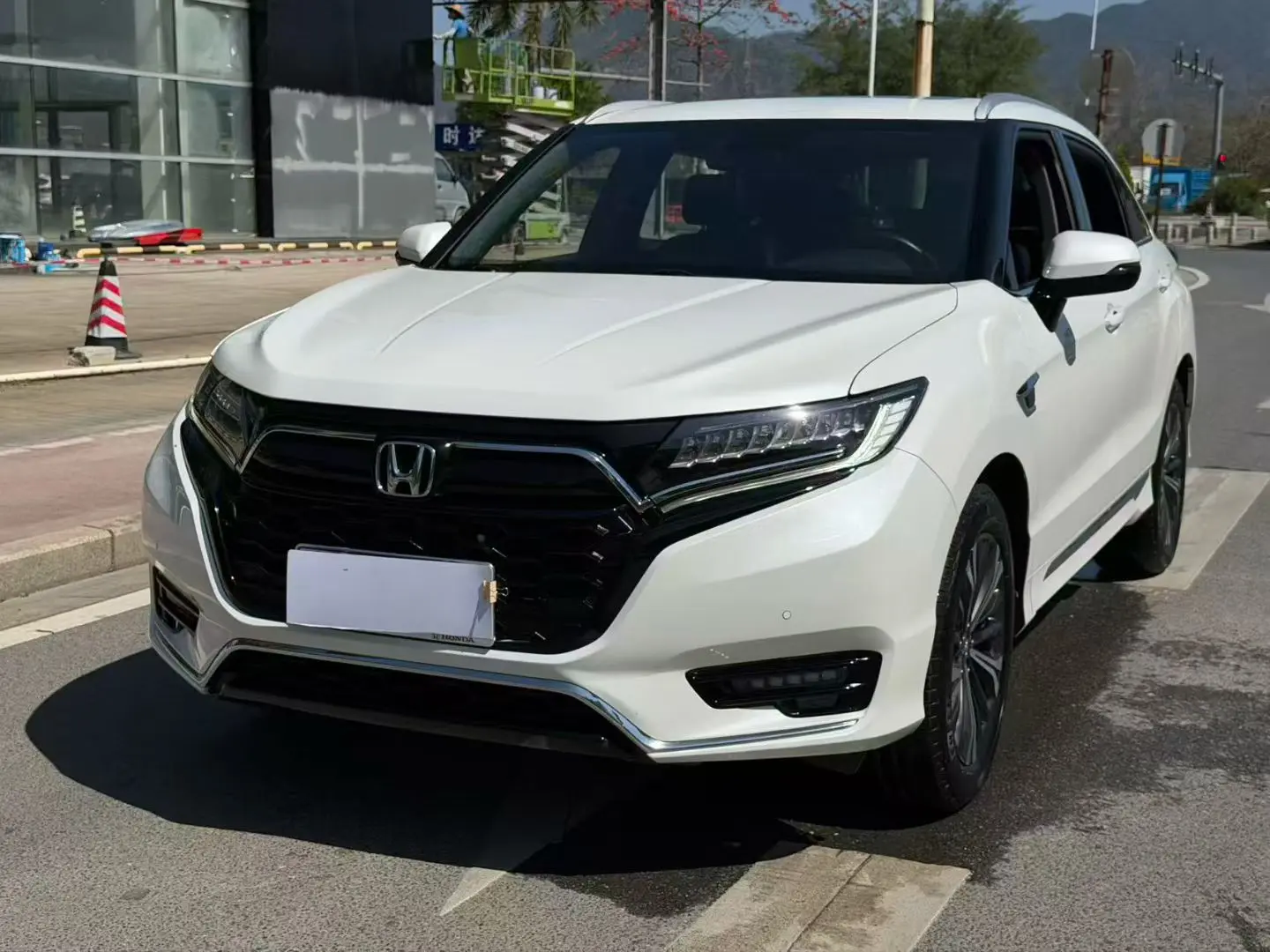 Honda UR-V