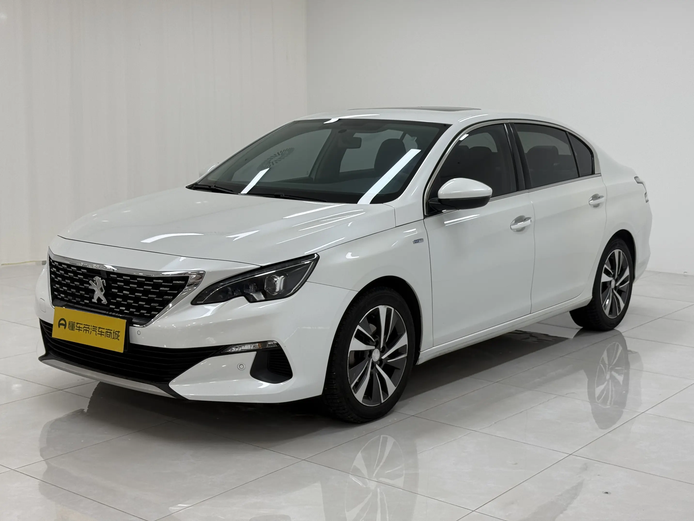 Peugeot 408