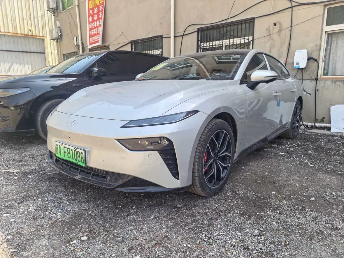 Dongfeng Eπ007