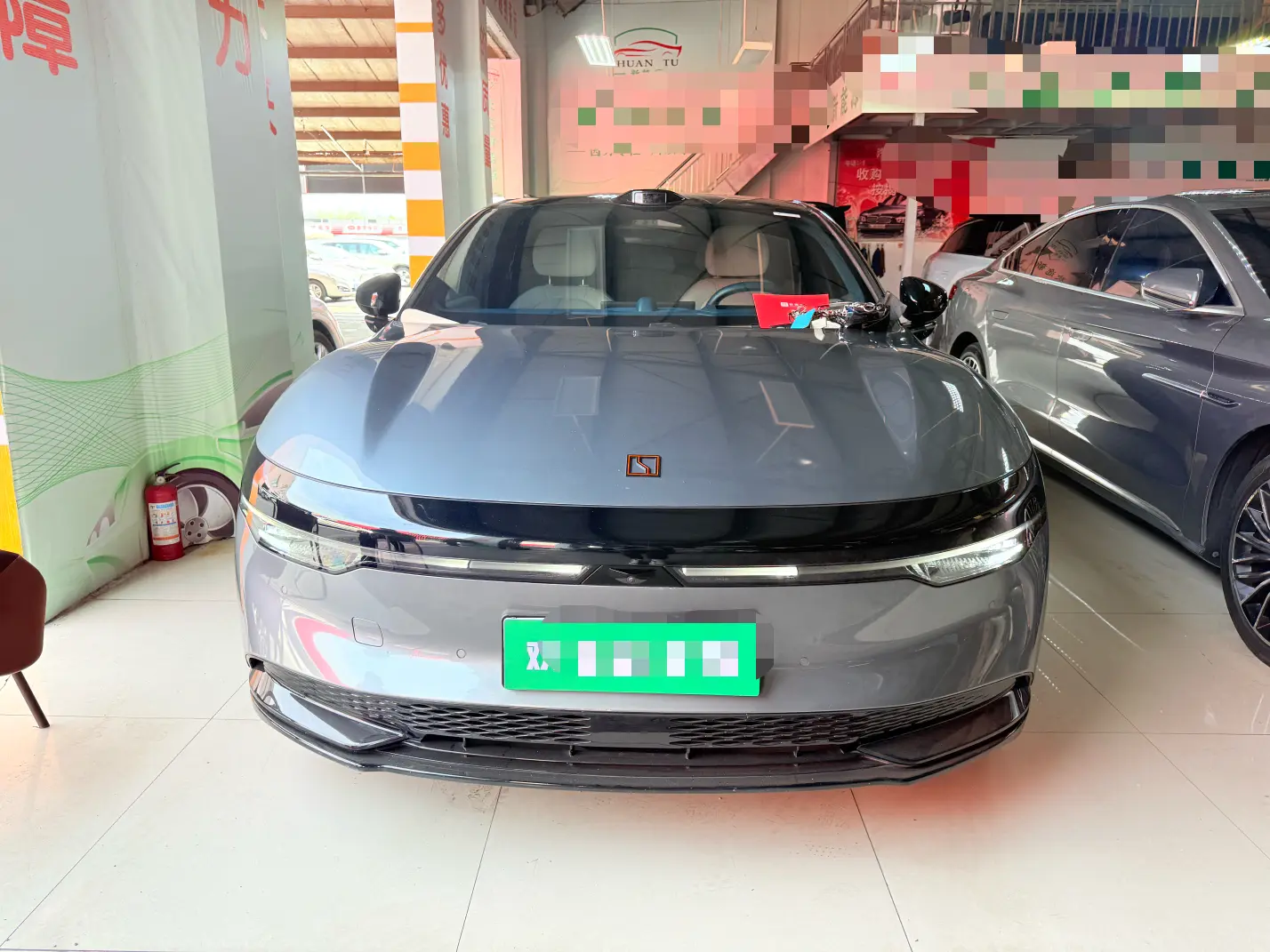ZEEKR 007