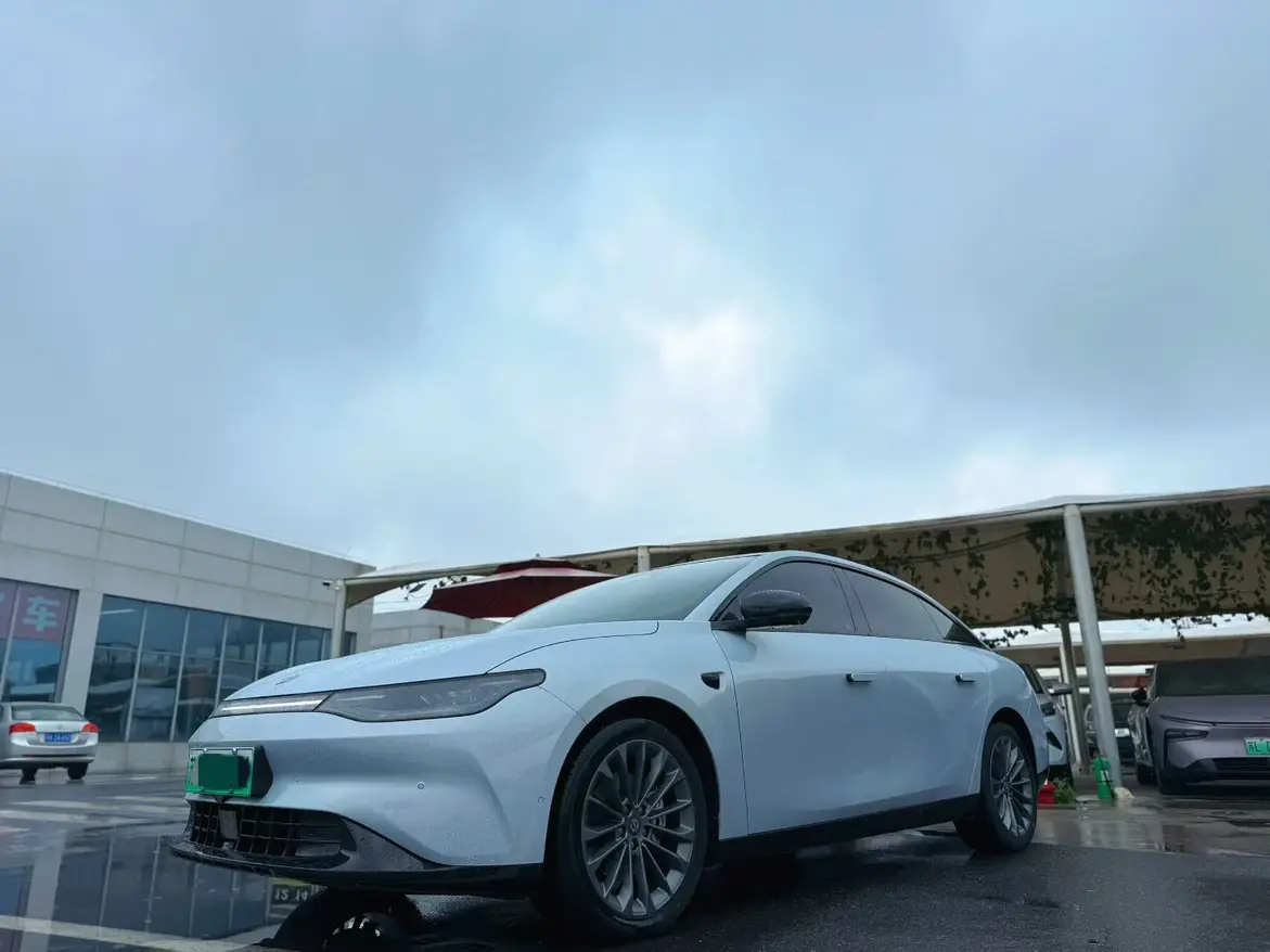 Leapmotor Zero running C01