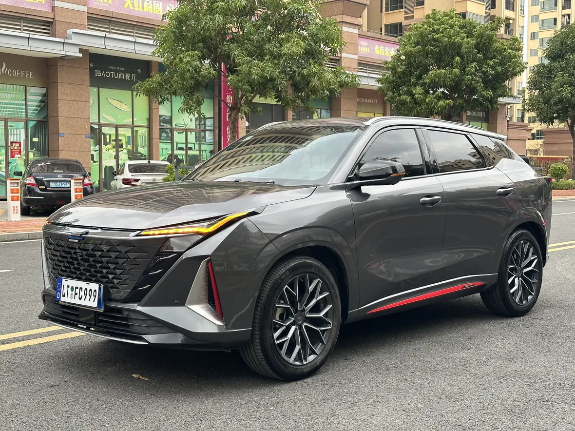 Oshan Changan Auchan Z6