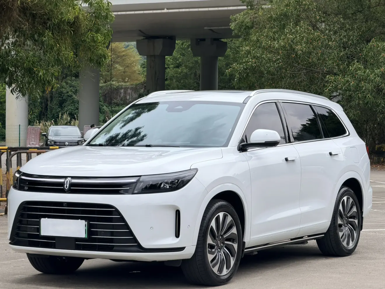 AITO M7