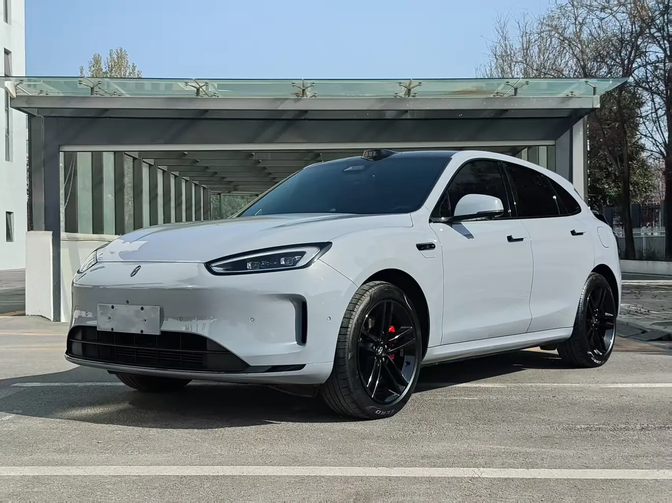 AITO M5