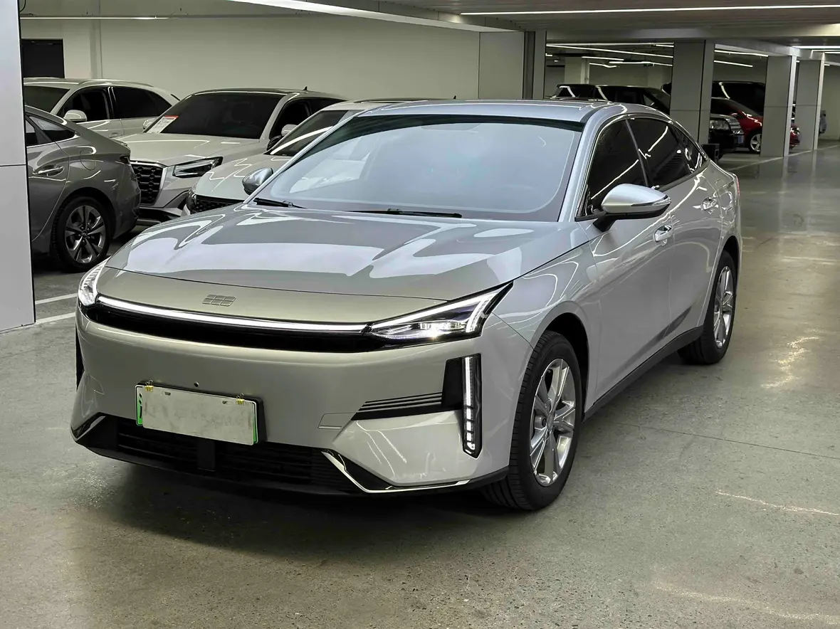 Geely Galaxy L6