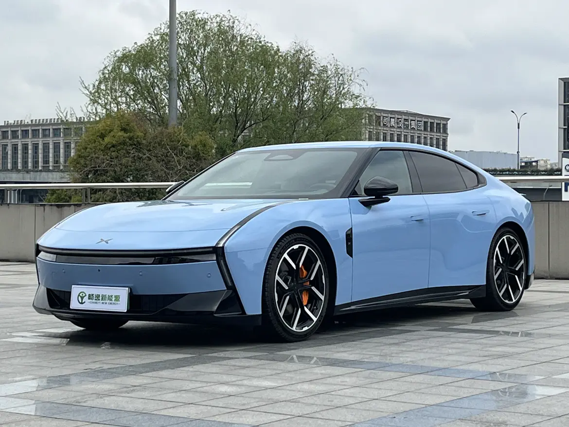 Xpeng P7