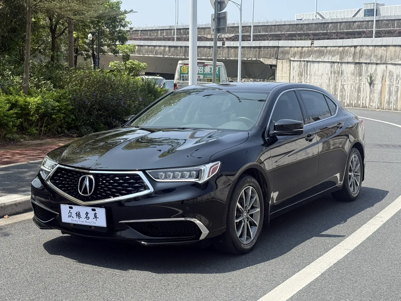 Acura TLX-L