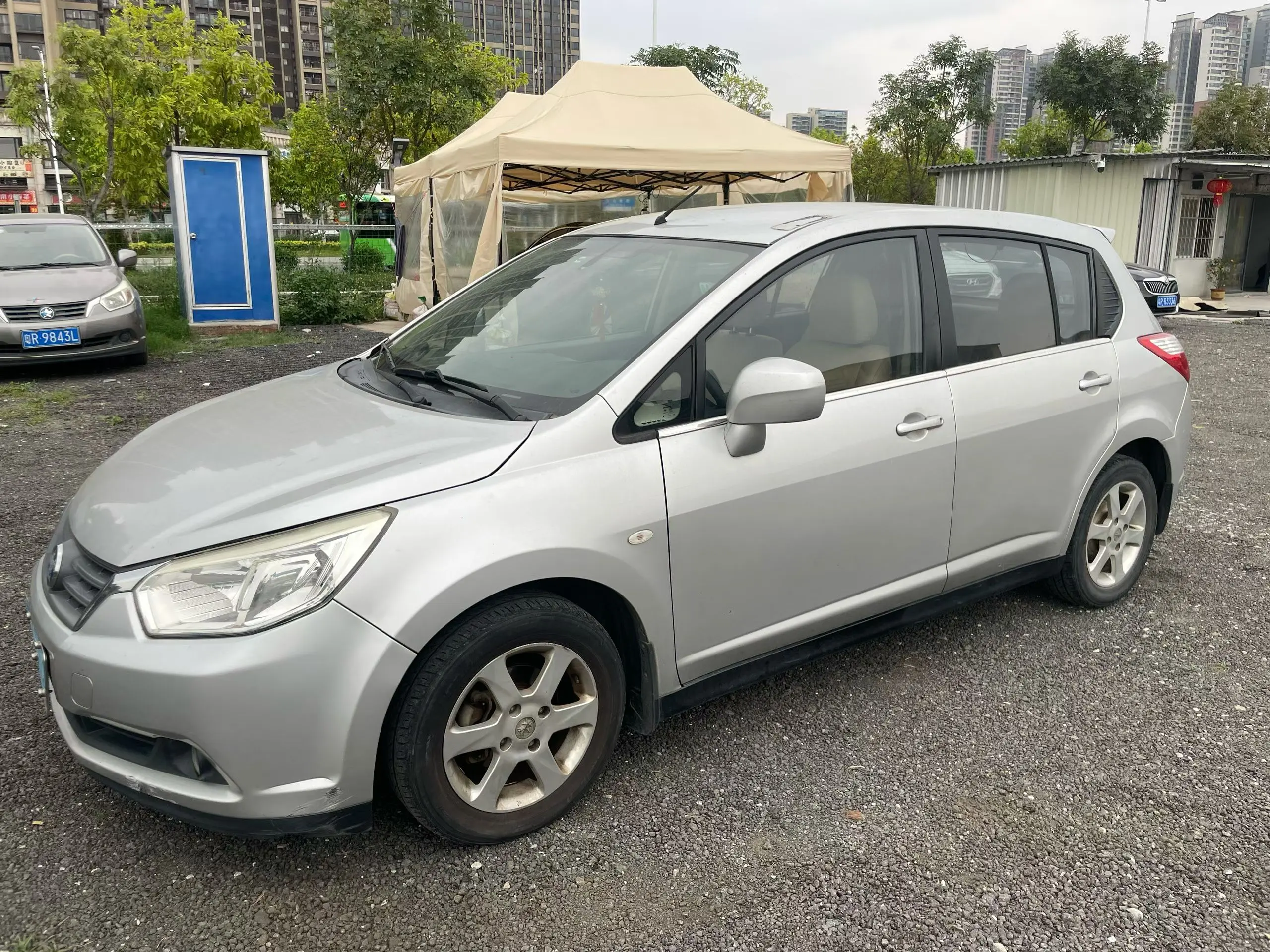 Kai Chen Venucia R50