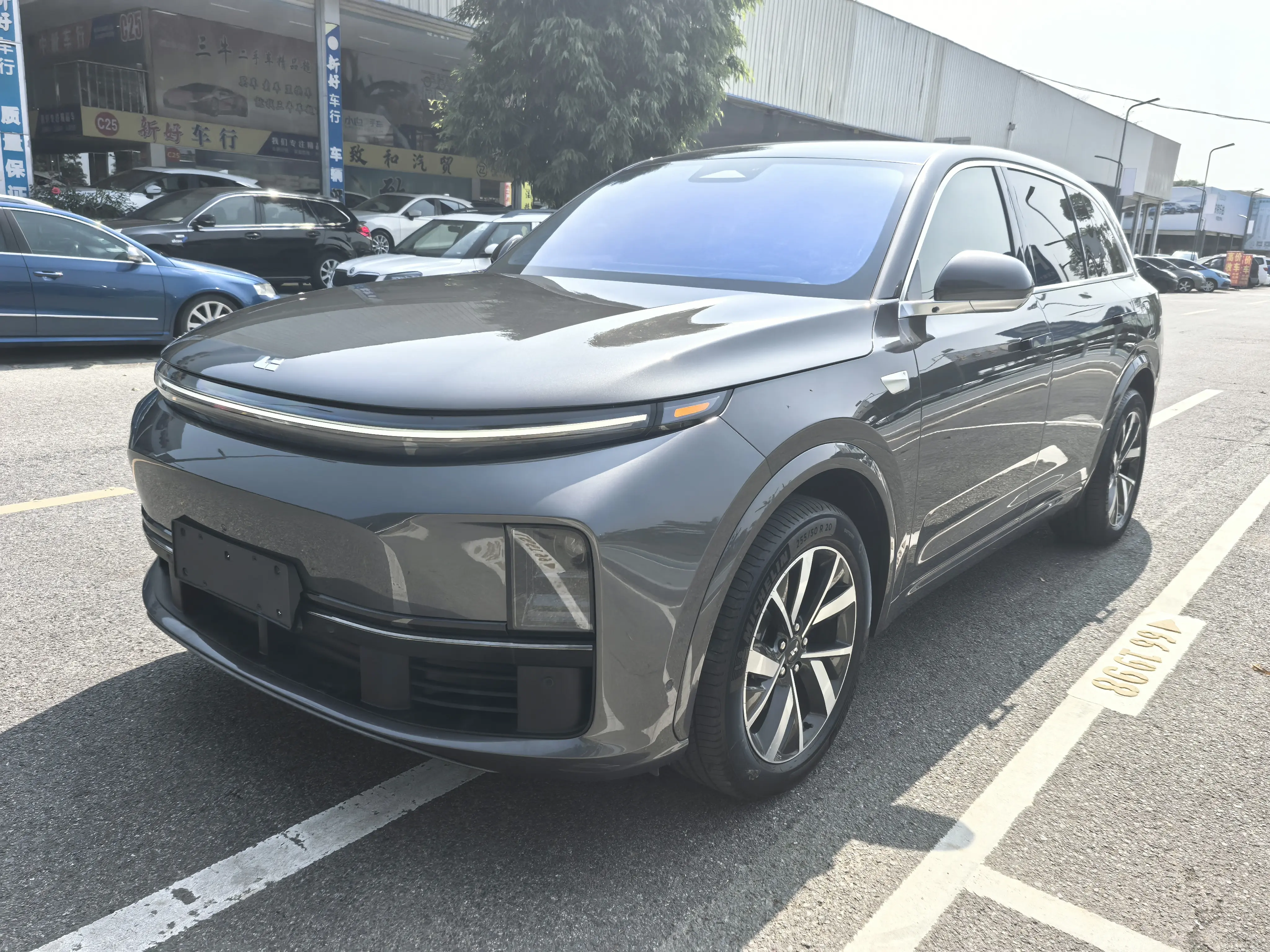 Lixiang L7