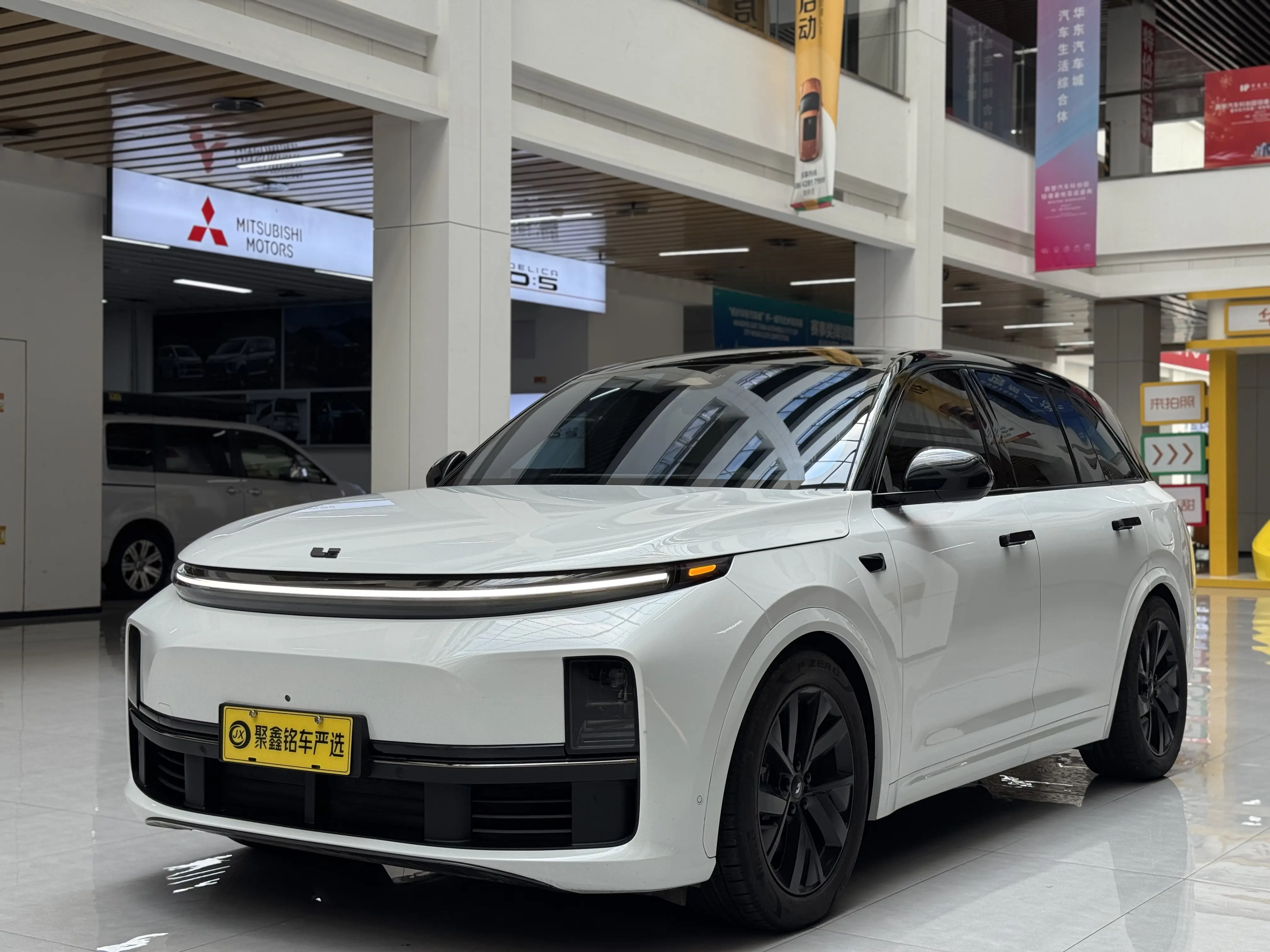 Lixiang L7
