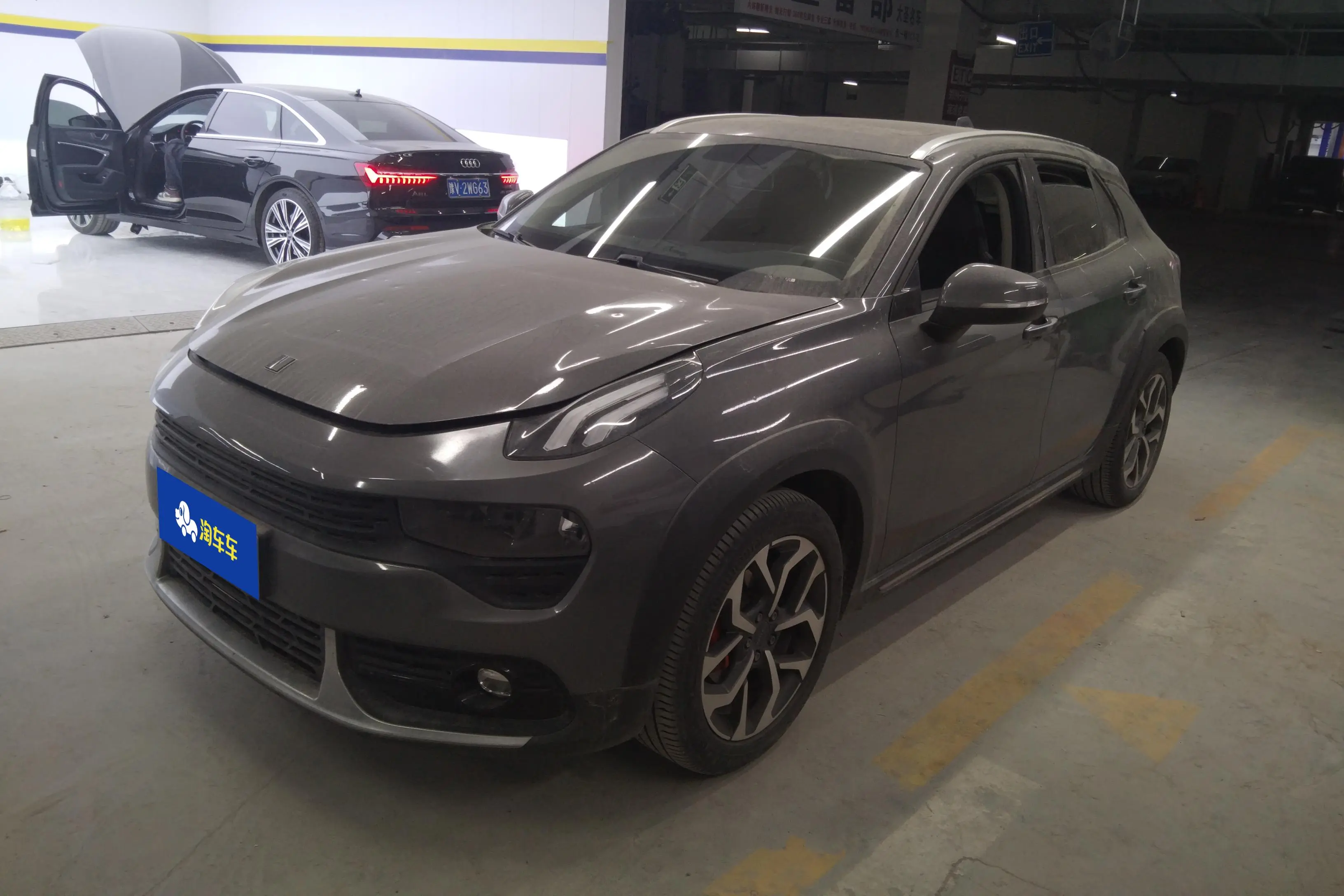 Lynk & Co 02