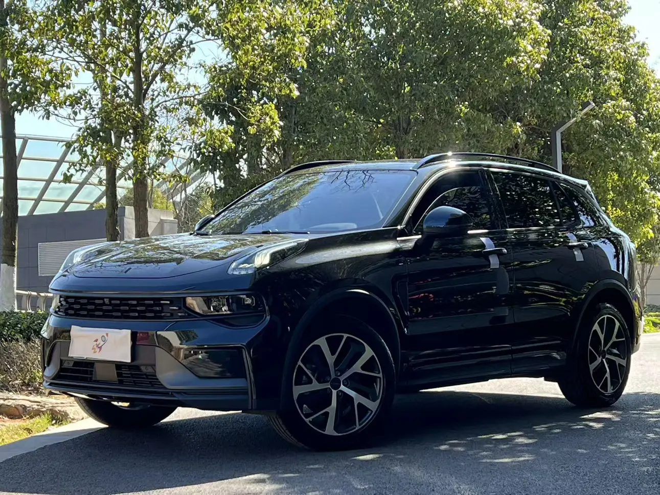 Lynk & Co 01