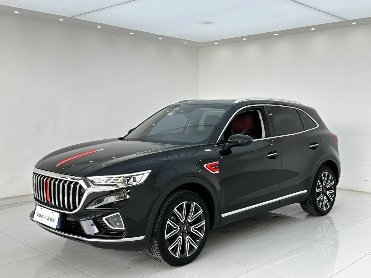 Hongqi HS5