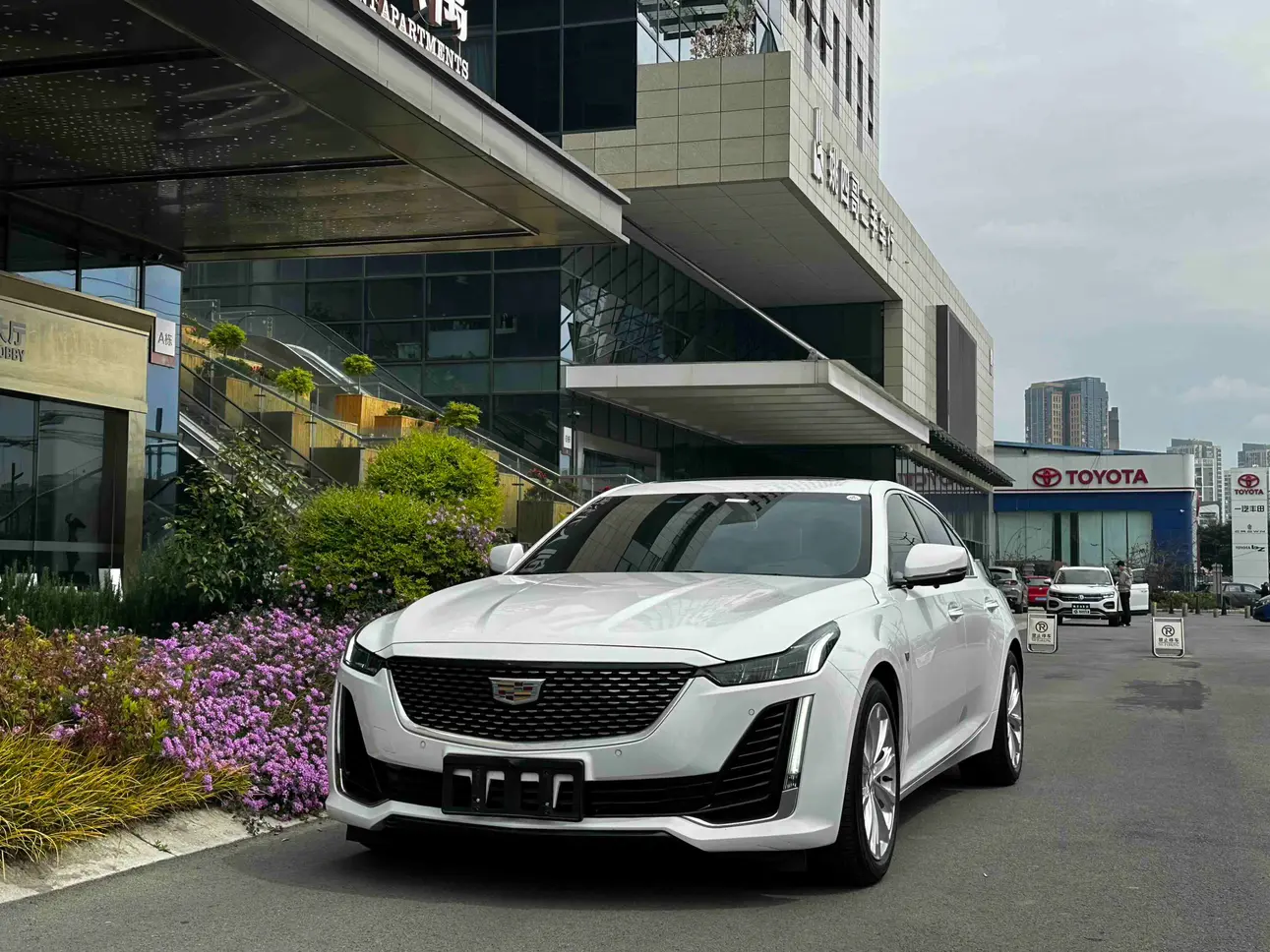 Cadillac CT5