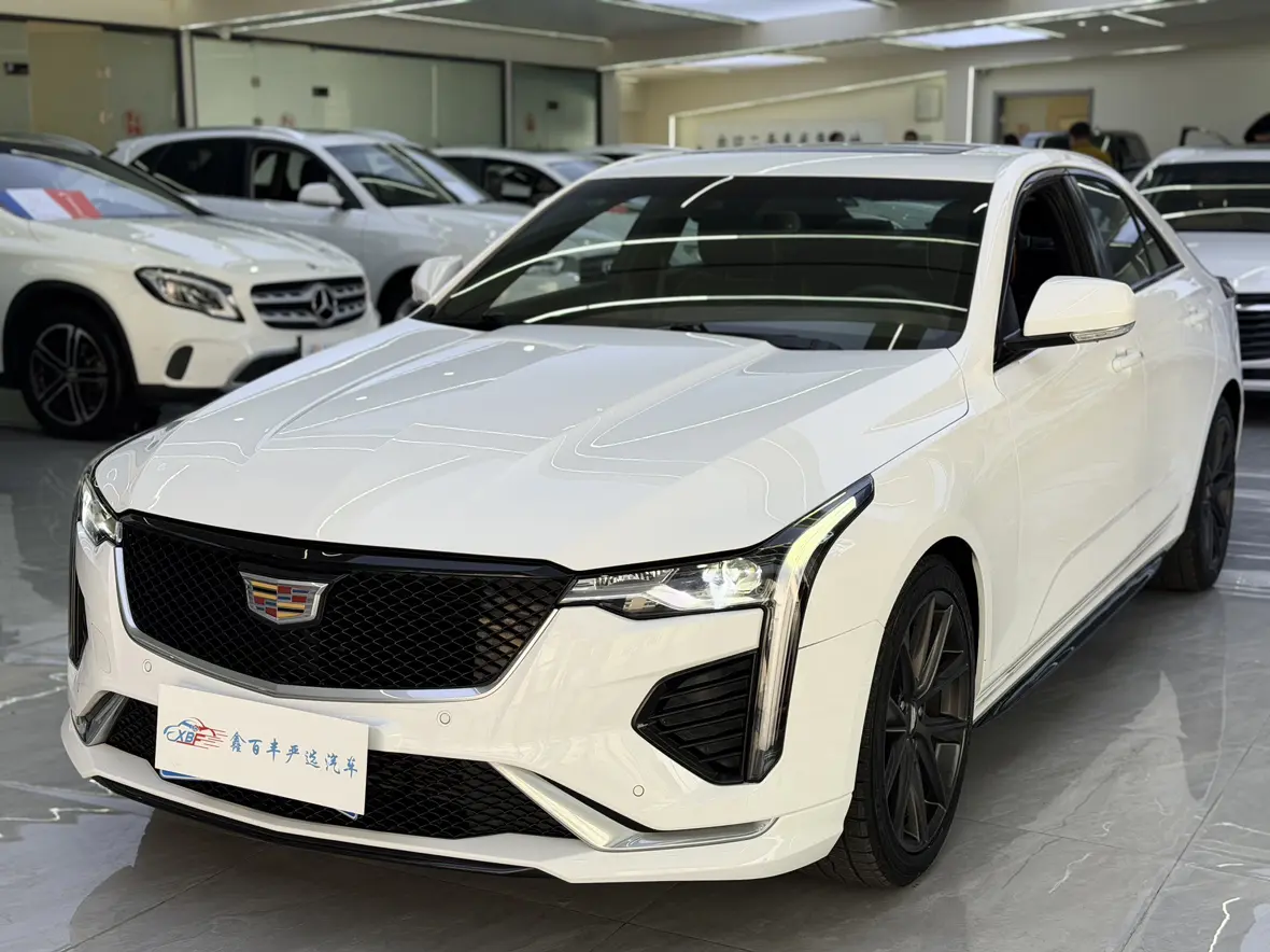 Cadillac CT4