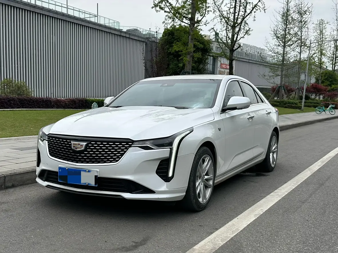 Cadillac CT4