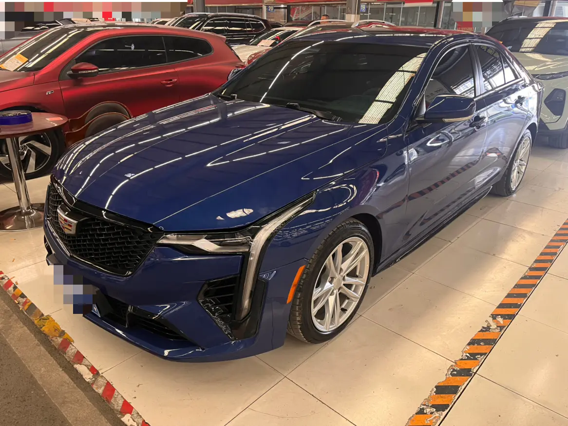 Cadillac CT4